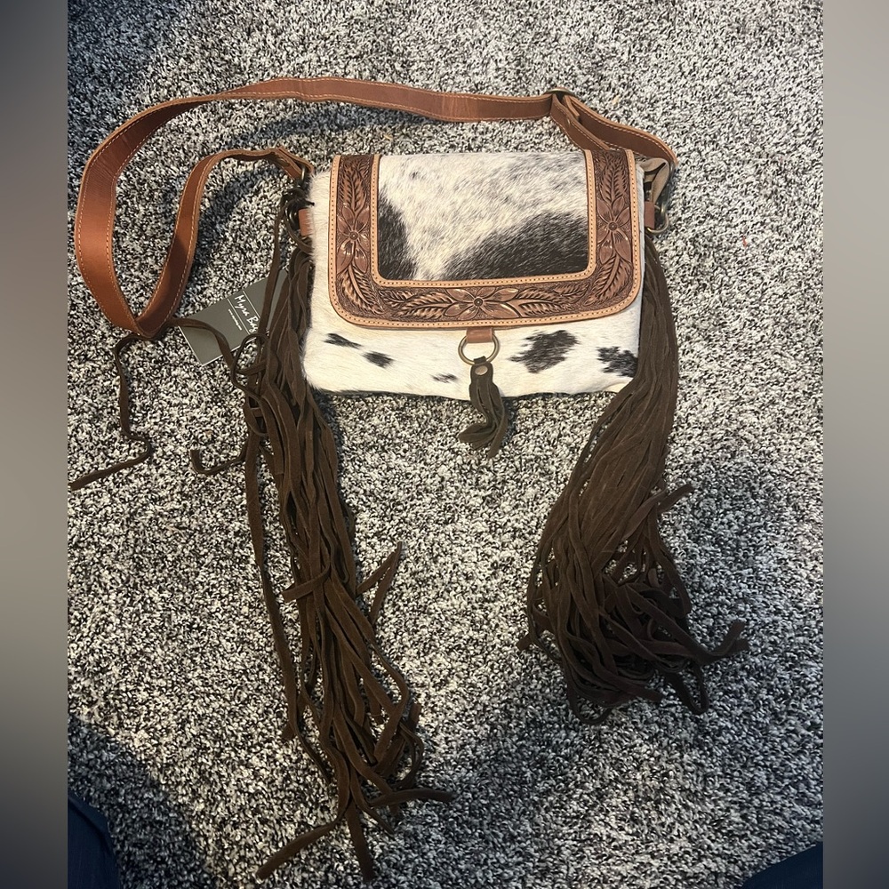 Myra Cross body purse